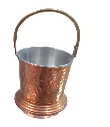 شمبنيرة نحاس اصفر مدقوق كبيرة