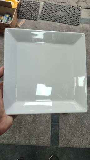 [292033] طبق 19 سم يابانى مربع ابيض ( ميلامين المهندس )